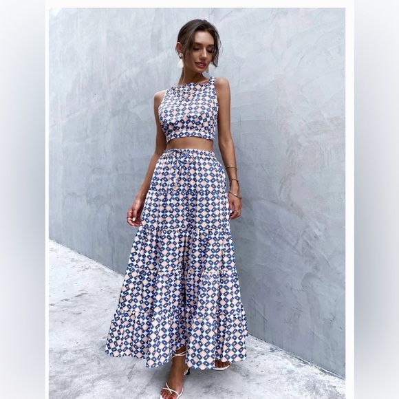 Zara Dresses & Skirts - Zara Blue and White Geometric Maxi Skirt Set